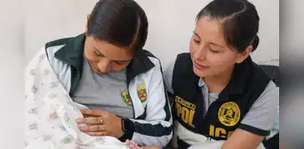 Policía halla a recién nacida durante operativo preventivo en La Libertad Policía halla a recién nacida durante operativo preventivo en La Libertad