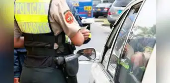 Policía es condenado a 7 años de cárcel por pedir S/500 a conductor para evitar papeleta en Huancayo
