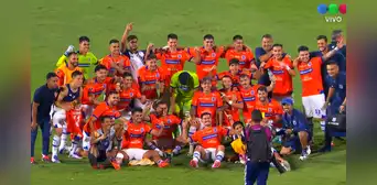2 de Mayo deja picante mensaje tras histórica eliminación a Alianza Lima en Copa Libertadores: "Clasificó el Gallo" 2 de Mayo deja picante mensaje tras histórica eliminación a Alianza Lima en Copa Libertadores: "Clasificó el Gallo"