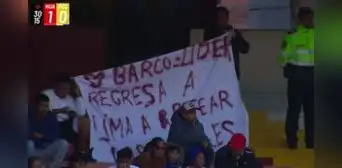Hincha sorprende al pedirle a Hernán Barcos que vuelva a Alianza Lima en pleno partido entre Sport Huancayo vs FC Cajamarca Hincha sorprende al pedirle a Hernán Barcos que vuelva a Alianza Lima en pleno partido entre Sport Huancayo vs FC Cajamarca