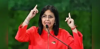 Delcy Rodríguez ordena el cierre de fundaciones chavistas que servían como estructuras paralelas de poder Delcy Rodríguez ordena el cierre de fundaciones chavistas que servían como estructuras paralelas de poder