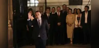 José Jerí abandona Palacio de Gobierno tras ser censurado por el Congreso: así fue su salida José Jerí abandona Palacio de Gobierno tras ser censurado por el Congreso: así fue su salida