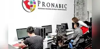 Beca 18: Minedu crea grupo para reingeniería de Pronabec, mientras que miles de postulantes siguen a la espera de la lista de preseleccionados Beca 18: Minedu crea grupo para reingeniería de Pronabec, mientras que miles de postulantes siguen a la espera de la lista de preseleccionados
