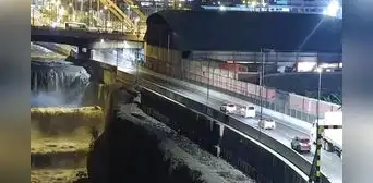 Libera carril de vía expresa Línea Amarilla hacia Lima tras postergarse rescate en río Rímac Libera carril de vía expresa Línea Amarilla hacia Lima tras postergarse rescate en río Rímac