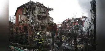 Rusia lanza una ola de bombardeos sobre Ucrania y deja al menos 5 muertos a poco de cumplirse cuatro años de invasión