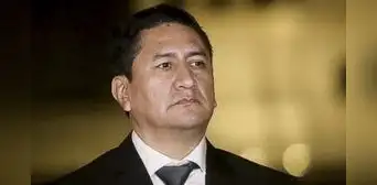 Vladimir Cerrón deberá salir de la clandestinidad si quiere participar en el debate Vladimir Cerrón deberá salir de la clandestinidad si quiere participar en el debate