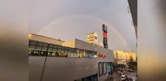 Arcoiris sorprende a limeños tras lluvias de verano: así se observó desde diversos distritos de la capital Arcoiris sorprende a limeños tras lluvias de verano: así se observó desde diversos distritos de la capital