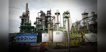 Ecuador paraliza su principal refinería de crudo tras declaratoria de emergencia