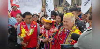 López Chau pide al presidente Balcázar y su gabinete que viajen a Cusco por problema de Camisea López Chau pide al presidente Balcázar y su gabinete que viajen a Cusco por problema de Camisea
