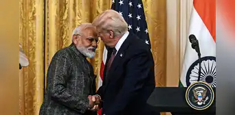 India desmiente a Estados Unidos y asegura que no necesita su "autorización" para comprar petróleo a Rusia