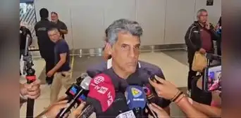 Álvaro Barco reacciona indignado tras pregunta sobre salida de Javier Rabanal de Universitario: "Fuera de contexto" Álvaro Barco reacciona indignado tras pregunta sobre salida de Javier Rabanal de Universitario: "Fuera de contexto"