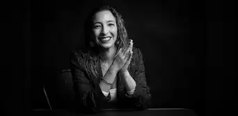 Romina Silman: “Me interesaba desarmar el mito del hombre brillante y revelar que detrás hay una estructura de poder” Romina Silman: “Me interesaba desarmar el mito del hombre brillante y revelar que detrás hay una estructura de poder”
