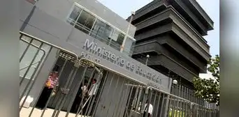 Minedu retrocede con virtualidad en colegios privados: fiscalización no representaría sanción Minedu retrocede con virtualidad en colegios privados: fiscalización no representaría sanción
