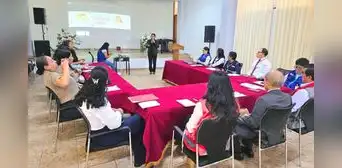 Presidente de la Corte de Moquegua participa en reunión interinstitucional para fortalecer estrategias educativas en colegios de la región Presidente de la Corte de Moquegua participa en reunión interinstitucional para fortalecer estrategias educativas en colegios de la región
