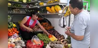 Precios en mercados HOY 13 de marzo: pollo, papa, limón, cebolla, huevos, arroz y otros de canasta básica en Perú Precios en mercados HOY 13 de marzo: pollo, papa, limón, cebolla, huevos, arroz y otros de canasta básica en Perú