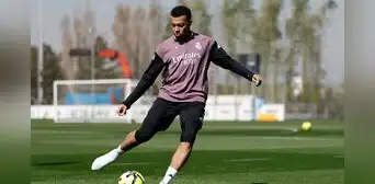 Kylian Mbappé se viene recuperando de lesión y sería una de las novedades ante el Manchester City por la Champions League