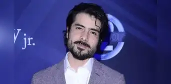 Actor mexicano José Ángel Bichir es hospitalizado tras caer del tercer piso de un edificio y su familia se pronuncia Actor mexicano José Ángel Bichir es hospitalizado tras caer del tercer piso de un edificio y su familia se pronuncia