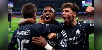Real Madrid venció 2-1 a Manchester City con doblete de Vinícius Júnior y clasificó a cuartos de final de Champions League Real Madrid venció 2-1 a Manchester City con doblete de Vinícius Júnior y clasificó a cuartos de final de Champions League