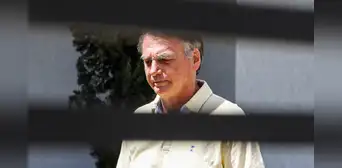 Fiscalía de Brasil avala, por primera vez, la prisión domiciliaria para Jair Bolsonaro, condenado a 27 años de prisión Fiscalía de Brasil avala, por primera vez, la prisión domiciliaria para Jair Bolsonaro, condenado a 27 años de prisión