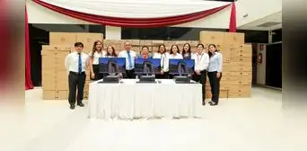 Presidente de la Corte de Sullana hace entrega de 102 computadoras para Órganos Jurisdiccionales de Sullana y Talara Presidente de la Corte de Sullana hace entrega de 102 computadoras para Órganos Jurisdiccionales de Sullana y Talara