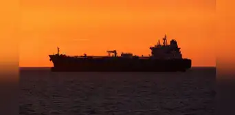 Los dos países de América Latina que más petróleo le compran a Estados Unidos, aunque la mayor reserva del mundo está en Venezuela Los dos países de América Latina que más petróleo le compran a Estados Unidos, aunque la mayor reserva del mundo está en Venezuela
