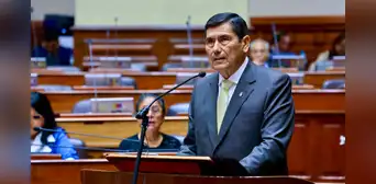 Congreso otorga voto de confianza al Gabinete de Luis Arroyo Congreso otorga voto de confianza al Gabinete de Luis Arroyo