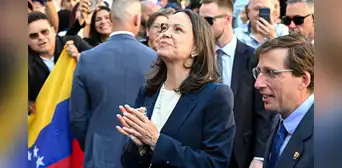 María Corina Machado afirma que regresará a Venezuela cuando celebren "elecciones limpias y libres" con apoyo de EE.UU. María Corina Machado afirma que regresará a Venezuela cuando celebren "elecciones limpias y libres" con apoyo de EE.UU.