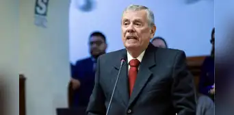 Fernando Rospigliosi aseguró que hoy el MEF realizará el pago para la adquisición de aviones F-16 Fernando Rospigliosi aseguró que hoy el MEF realizará el pago para la adquisición de aviones F-16
