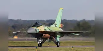 Contra la decisión de Balcázar, MEF pagó US$462 millones por los F-16 Contra la decisión de Balcázar, MEF pagó US$462 millones por los F-16