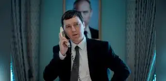 Paul Dano es el asesor de Putin en la película 'El mago del Kremlin'