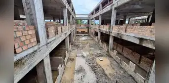 Fábrica de chocolates invade obra de hospital de S/159 millones en Loreto: no advirtieron terreno ocupado Fábrica de chocolates invade obra de hospital de S/159 millones en Loreto: no advirtieron terreno ocupado
