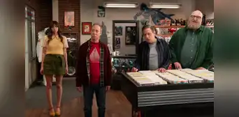 'Stuart no logra salvar el universo': confirman fecha de estreno del spin off de ‘The Big Bang Theory’