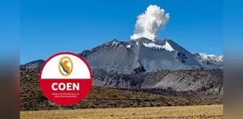 Nueva explosión del volcán peruano Sayabaca en medio de alerta naranja de INDECI en Arequipa: reportan columnas de cenizas de 400 metros