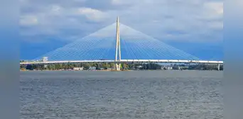 El puente más largo del mundo donde los carros están prohibidos: mide 1,2km y costó más de 100 millones de euros