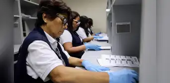 ONPE comenzó la impresión del material electoral de cara a la segunda vuelta presidencial ONPE comenzó la impresión del material electoral de cara a la segunda vuelta presidencial