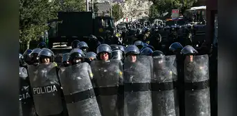 Gobierno de Rodrigo Paz inicia una operación policial y militar para levantar bloqueos en Bolivia