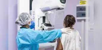 El derecho a la salud convertido en lujo: solo existen 107 mamógrafos en Perú para detectar el cáncer de mama