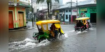 Tras anuncio de Senamhi, más de 132 distritos de todo el país bajo alerta por lluvias en los próximos días
