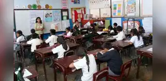Educación en alerta: solo 1 de cada 10 estudiantes termina el colegio con nivel esperado en Matemática y Lectura Educación en alerta: solo 1 de cada 10 estudiantes termina el colegio con nivel esperado en Matemática y Lectura
