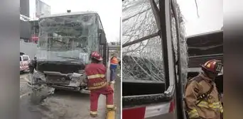 Triple choque del Metropolitano deja 46 heridos: accidente ocurrió a la altura de la estación Angamos en Miraflores Triple choque del Metropolitano deja 46 heridos: accidente ocurrió a la altura de la estación Angamos en Miraflores