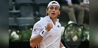 Ignacio Buse sigue haciendo historia en el ATP 500 de Hamburgo: ganó a Ugo Humbert y clasificó a la semifinal