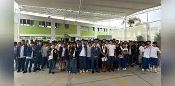 Más de 150 estudiantes participaron en charla sobre sanciones penales ante hechos de violencia Más de 150 estudiantes participaron en charla sobre sanciones penales ante hechos de violencia
