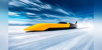 Este coche de hidrógeno monstruoso de casi 10 metros buscará superar los 563 km/h y romper el récord mundial de velocidad en EE.UU.