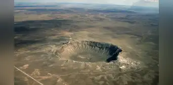 Científicos descubren en Japón una capa geológica que muestra el impacto del asteroide que extinguió a los dinosaurios