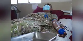 120 soldados donan sangre para niños con cáncer en el Cusco 120 soldados donan sangre para niños con cáncer en el Cusco