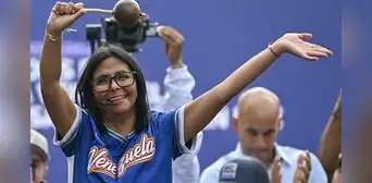 Donald Trump habría pedido frenar investigaciones penales contra Delcy Rodríguez por "la estabilidad de Venezuela"
