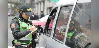Ley modifica reglas para licencias de conducir: infractores podrán descontar puntos y buenos conductores recibirán incentivos Ley modifica reglas para licencias de conducir: infractores podrán descontar puntos y buenos conductores recibirán incentivos