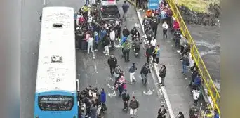 Transportistas suspenden paro nacional del 2 de junio tras reunión con el Ejecutivo: "Hay un plazo hasta mañana"