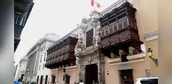 Cuatro peruanos enviados al Congo desde Estados Unidos retornan al país, confirma Cancillería Cuatro peruanos enviados al Congo desde Estados Unidos retornan al país, confirma Cancillería