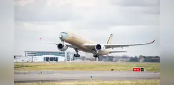 Este es el primer avión comercial capaz de volar 22 horas seguidas y recorrer más de 18.500 km sin escalas: conectará Sídney con Europa y EE. UU. Este es el primer avión comercial capaz de volar 22 horas seguidas y recorrer más de 18.500 km sin escalas: conectará Sídney con Europa y EE. UU.